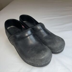 Sanita Black Leather Slip On Shoes Original Danish‎ Nursing Clogs Size 38/7.5